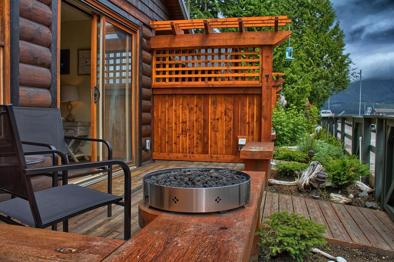 Wild Renfrew Seaside Cottages Port Renfrew Rum bild