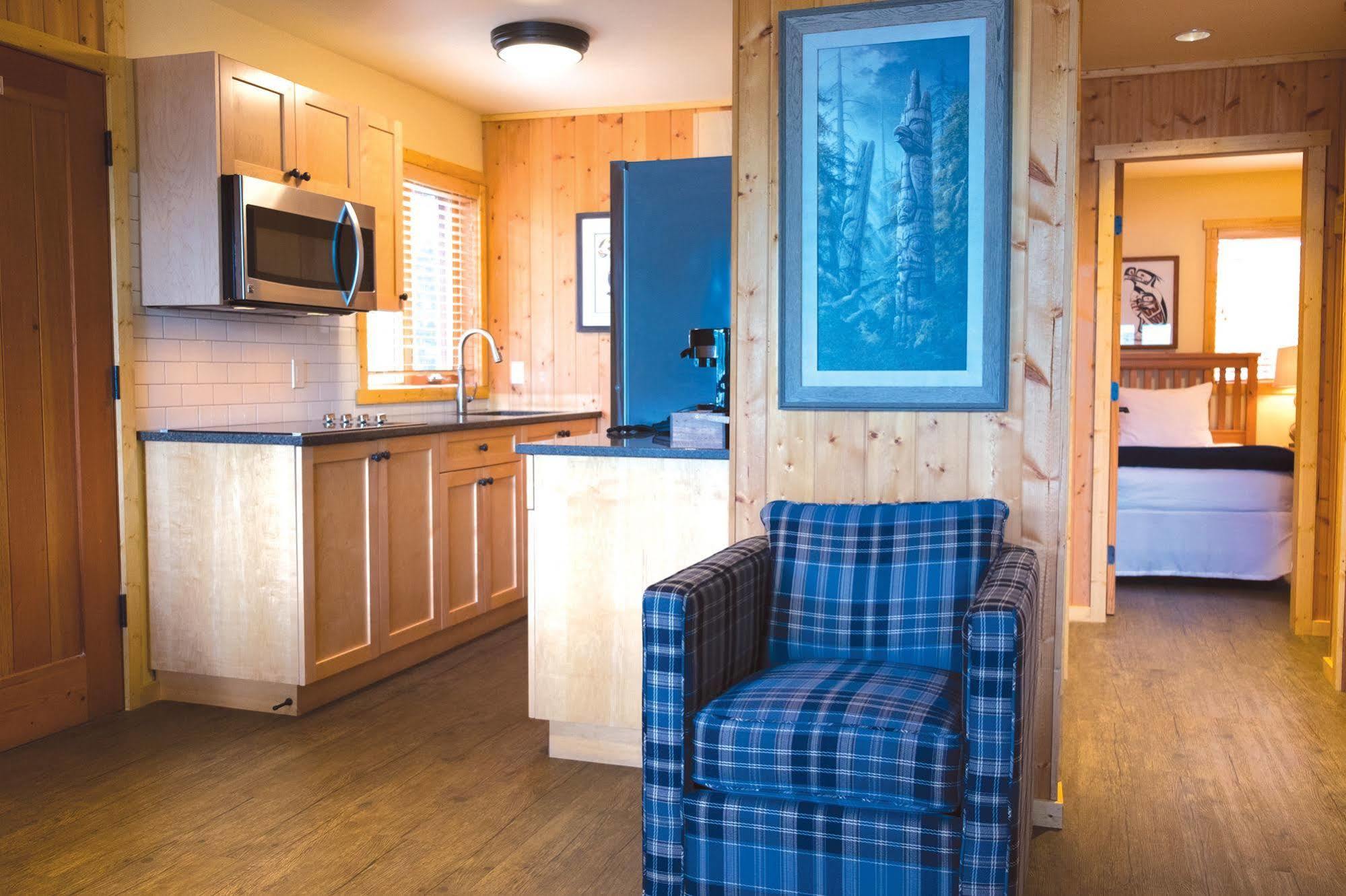Wild Renfrew Seaside Cottages Port Renfrew Exteriör bild